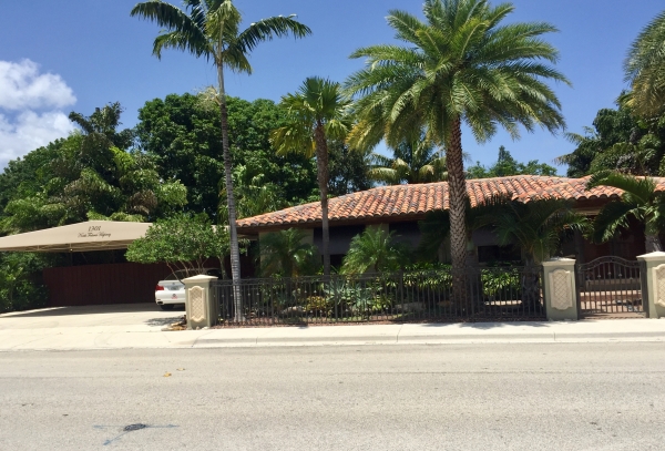 Listing Image #1 - Office for sale at 1301 N FEDERAL Hwy, Lake Worth FL 33460 Listing Image #1 - Office for sale at 1301 N FEDERAL Hwy, Lake Worth FL 33460