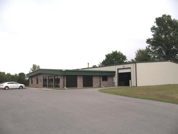 Listing Image #1 - Industrial for sale at 2180 Rust Avenue, Cape Girardeau MO 63701