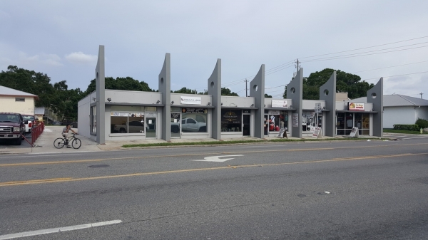 Listing Image #1 - Shopping Center for sale at 402 N Washington Blvd, Sarasota FL 34237 Listing Image #1 - Shopping Center for sale at 402 N Washington Blvd, Sarasota FL 34237