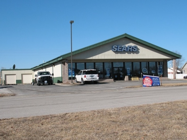 Listing Image #1 - Retail for sale at 206 Progress Drive, Perryville MO 63775 Listing Image #1 - Retail for sale at 206 Progress Drive, Perryville MO 63775