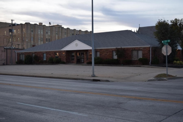 Listing Image #1 - Office for sale at 705 Byers Ave, Joplin MO 64801