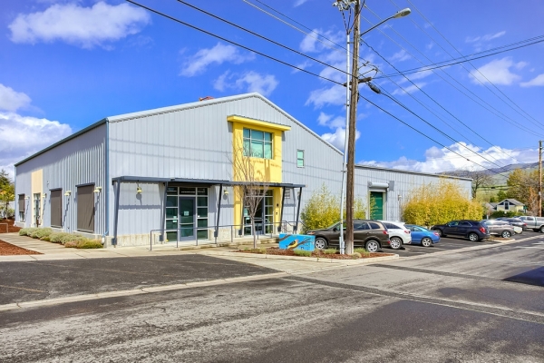 Listing Image #1 - Industrial for sale at 255 Helman, Ashland OR 97520 Listing Image #1 - Industrial for sale at 255 Helman, Ashland OR 97520