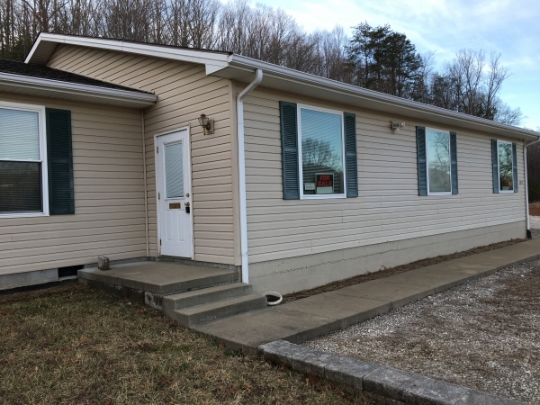 Listing Image #1 - Office for sale at 137 Danny Dale Drive, Clay City KY 40312 Listing Image #1 - Office for sale at 137 Danny Dale Drive, Clay City KY 40312