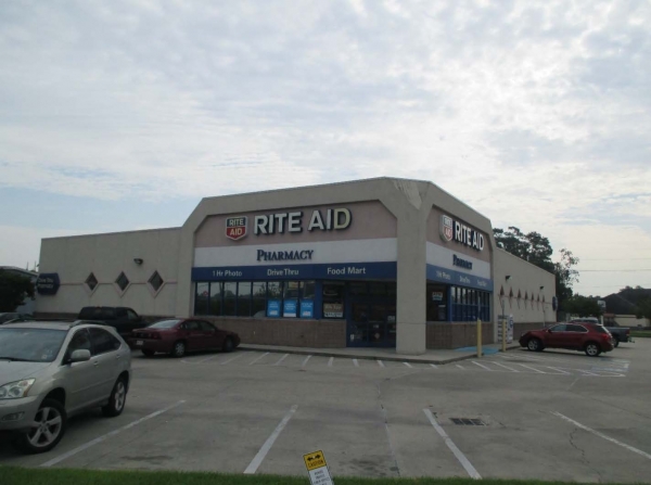 Listing Image #1 - Retail for sale at 1710 N. Airline Highway, Gonzales LA 70737 Listing Image #1 - Retail for sale at 1710 N. Airline Highway, Gonzales LA 70737