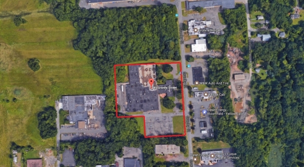 Listing Image #2 - Retail for sale at 85 Granby Street, Bloomfield CT 06002 Listing Image #2 - Retail for sale at 85 Granby Street, Bloomfield CT 06002