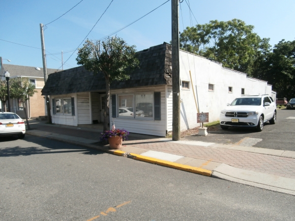 Listing Image #1 - Multi-Use for sale at 85-87 White Horse Pike, Berlin NJ 08009 Listing Image #1 - Multi-Use for sale at 85-87 White Horse Pike, Berlin NJ 08009