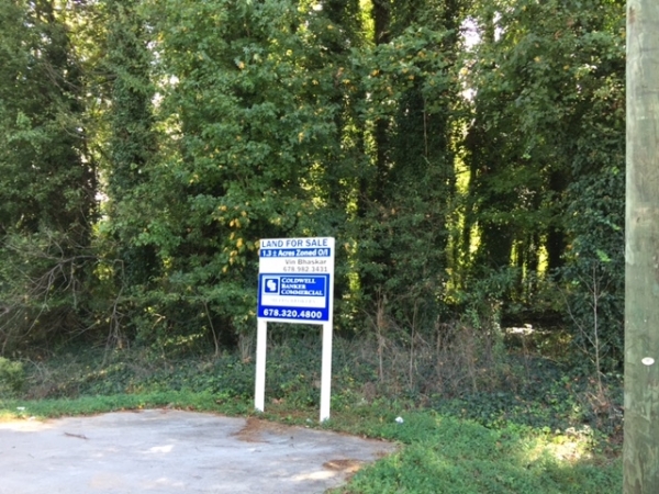 Listing Image #3 - Land for sale at 3238 Covington Drive, Decatur GA 30032