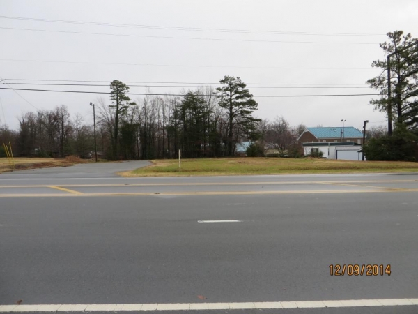Listing Image #1 - Industrial for sale at 611 Alamance Road, Burlington NC 27215
