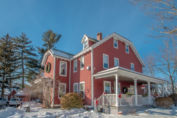 Listing Image #1 - Bed Breakfast for sale at 2406 White Mountain Highway, North Conway NH 03860