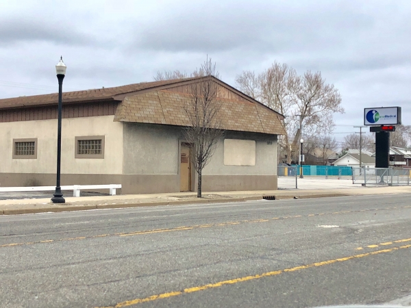 Listing Image #1 - Office for sale at 5815 Calumet Avenue, Hammond IN 46320