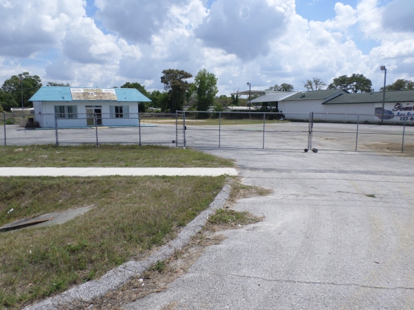 Listing Image #1 - Retail for sale at 15926 US hWY 19, New Port Richey FL 34667 Listing Image #1 - Retail for sale at 15926 US hWY 19, New Port Richey FL 34667