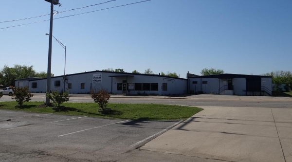 Listing Image #1 - Industrial for sale at 1412 Phoenix Ave, Fort Smith AR 72901
