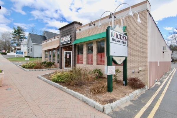 Listing Image #1 - Retail for sale at 461 West Main Street, Cheshire CT 06410